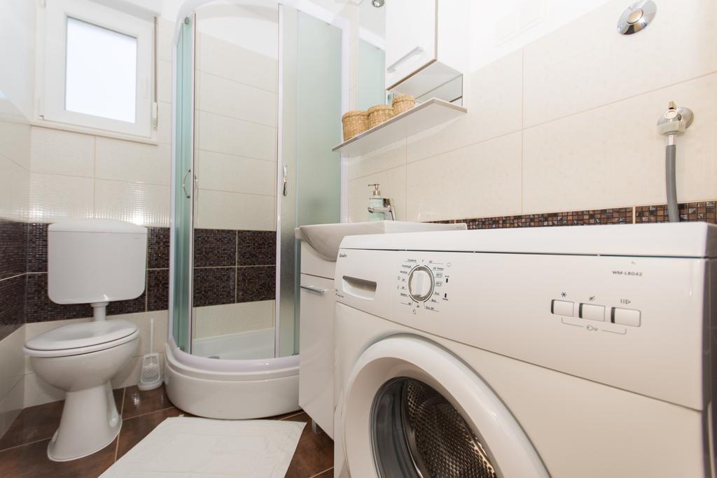 Apartment Flynn Трогір Екстер'єр фото